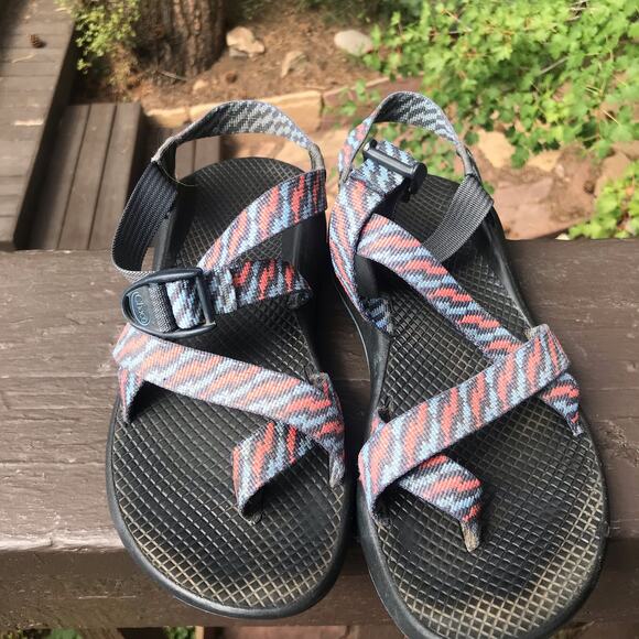 Chacos Strappy Red Blue Sandals Women’s Size 9 - Picture 3 of 9